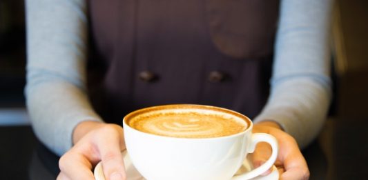 A kávé jó hatással van az idősödő szervezetre
