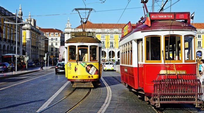 Lisszabon jellegzetes villamosai