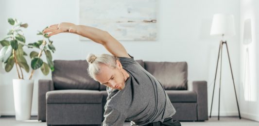 A jóga 50 felett az egyik legjobb dolog, ami történhet veled