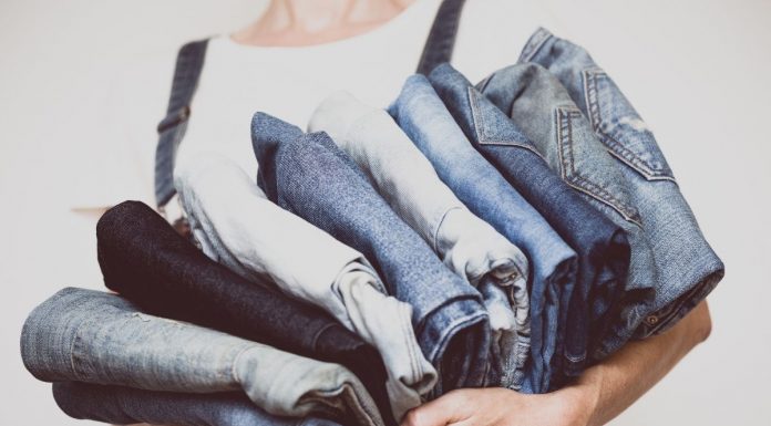 Végre lejárt a skinny jeans korszak! Mit viselj helyette?